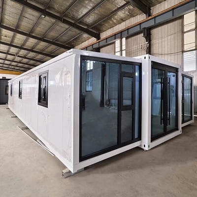 Casa de contenedores de envío prefabricada expandible Vivienda temporal 2-3 dormitorios